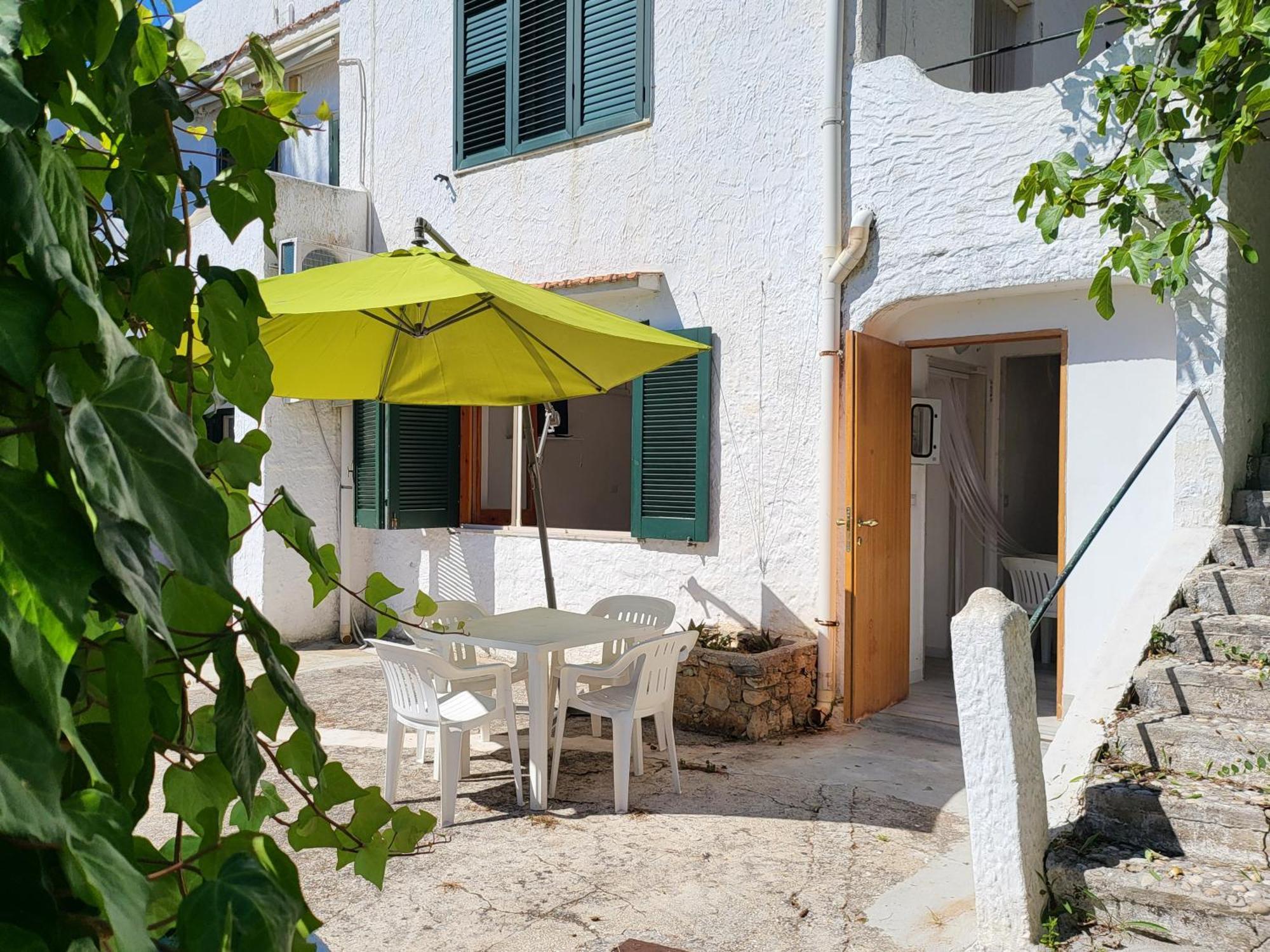 Residence Dolce Far Niente Vieste Exterior foto